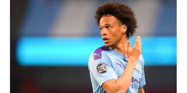 Sané officiellement lancé dans le maillot n ° 10 du Bayern München